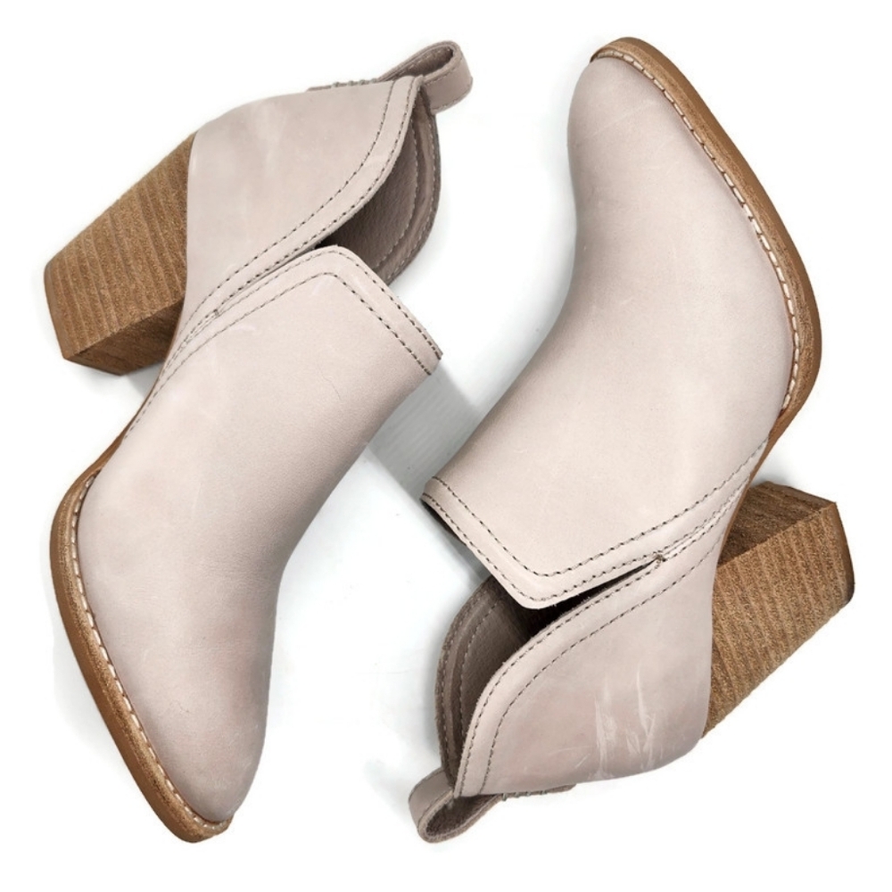 Jeffrey Campbell Rosalee Cream Leather Low Notched Shaft Pull-On Block Heel Boot - Picture 9 of 16